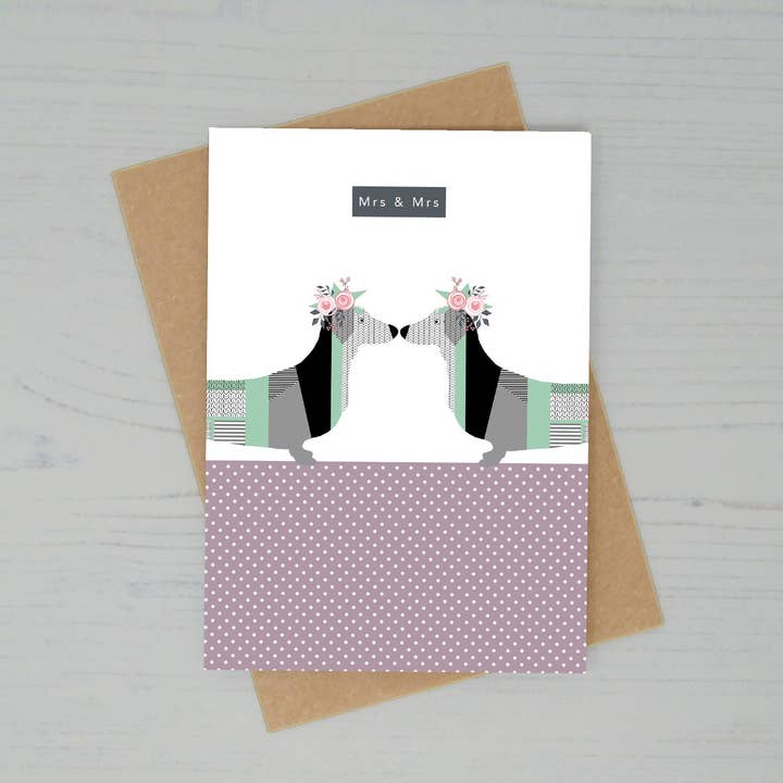 Cartes de mariage - Mrs & Mrs Lesbian Teckel - Paquet de 6 pour la vente par Lucy Alice