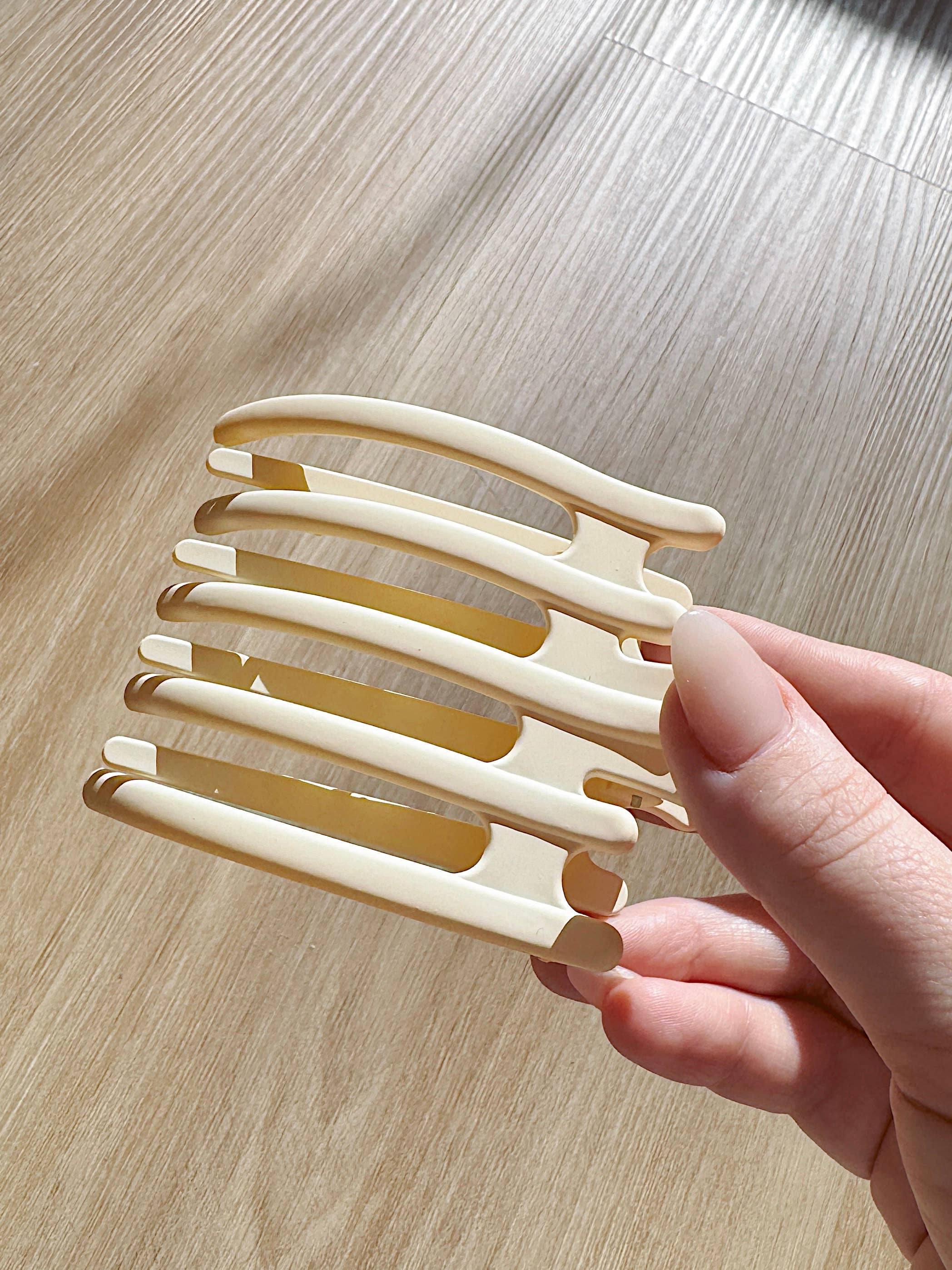 Happiest Hour - Wholesale Hair Clip - Women's - Pilates Flat Claw Clips0