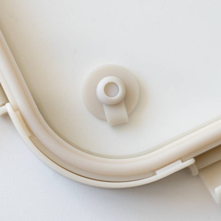 Genicook Product LLC - Wholesale Food storage container - The Stainless Steel Container - Vanilla (41 oz)5