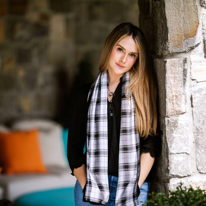 Pavilion – wholesale Halsduk - Dam – Elfenbenspläd - 58,5 ”x 11" flanellficksjal2