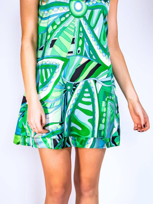 Riveria Grøn Kjole for engroshandel hos Trisha Paterson Collection