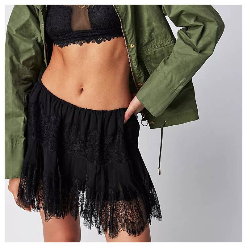 Sheer Trend – Großhandel Rock – Damen – Minirock mit hoher Taille und unregelmäßigem Saum in einfarbiger Spitze.1