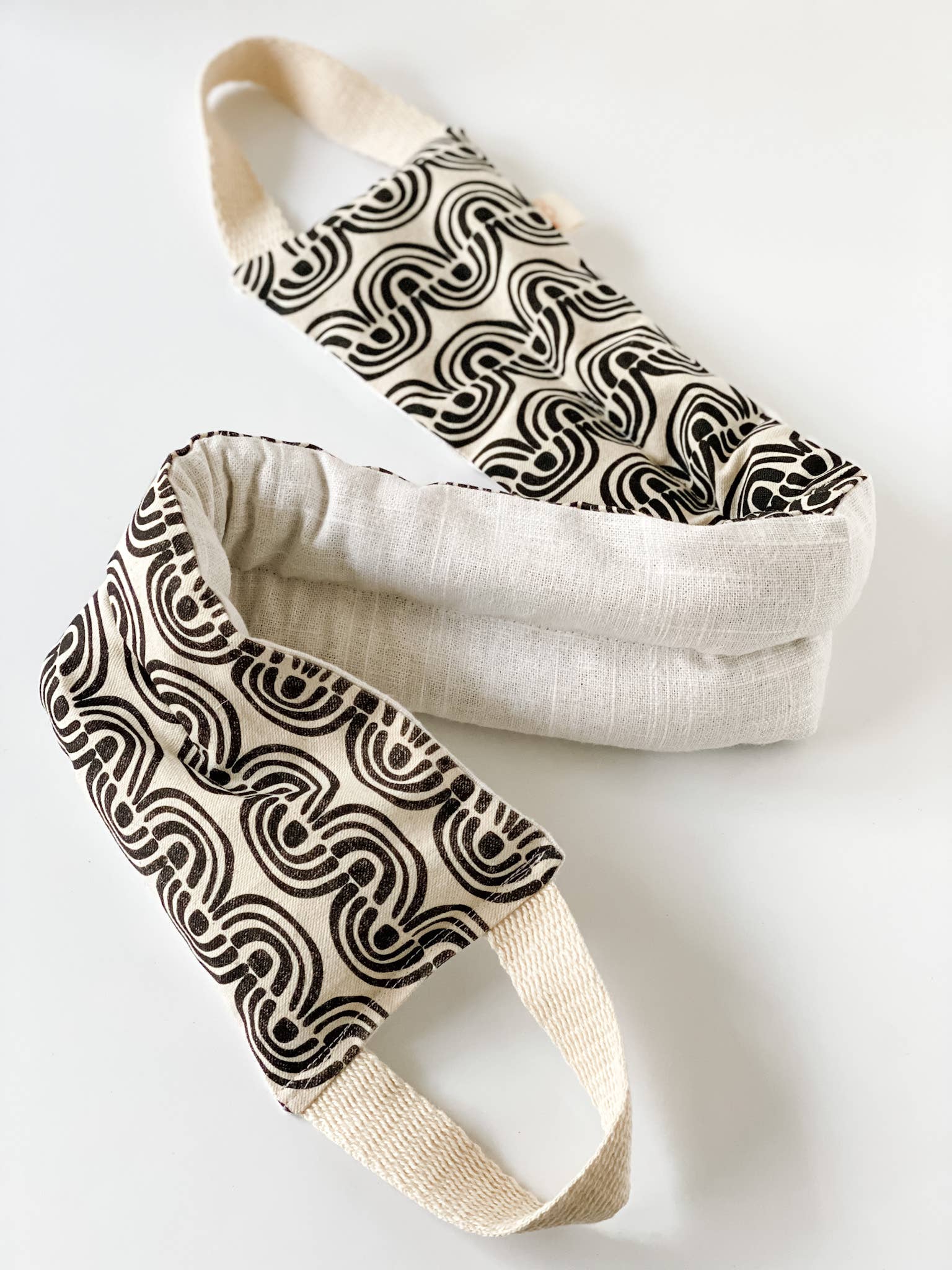 Sarah Bertochi - Handmade - Wholesale Hot/Cold Compress - Neck/Shoulder Wrap Lavender - Circles0