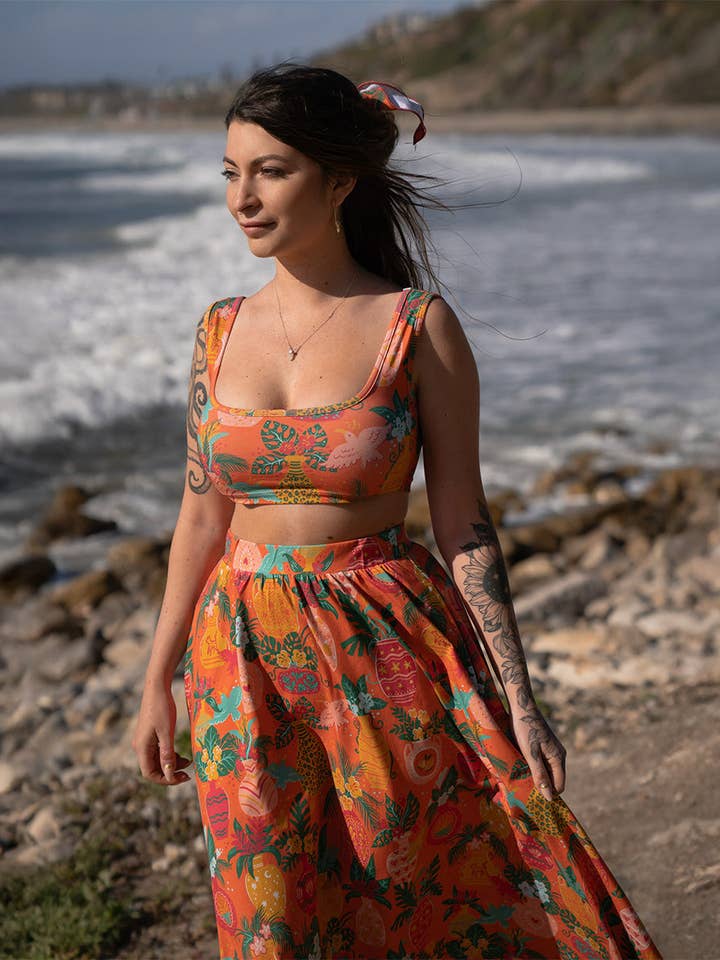 Sun & Sanctuary - Wholesale Tank Top - Women's - The Zephyr Cropped Tank Top in Vase de Flores4