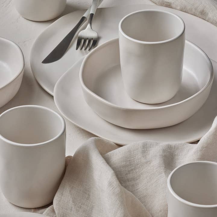 Stone + Lain - Wholesale Dinnerware Set - Hekonda Stoneware Dinnerware Set - Beige