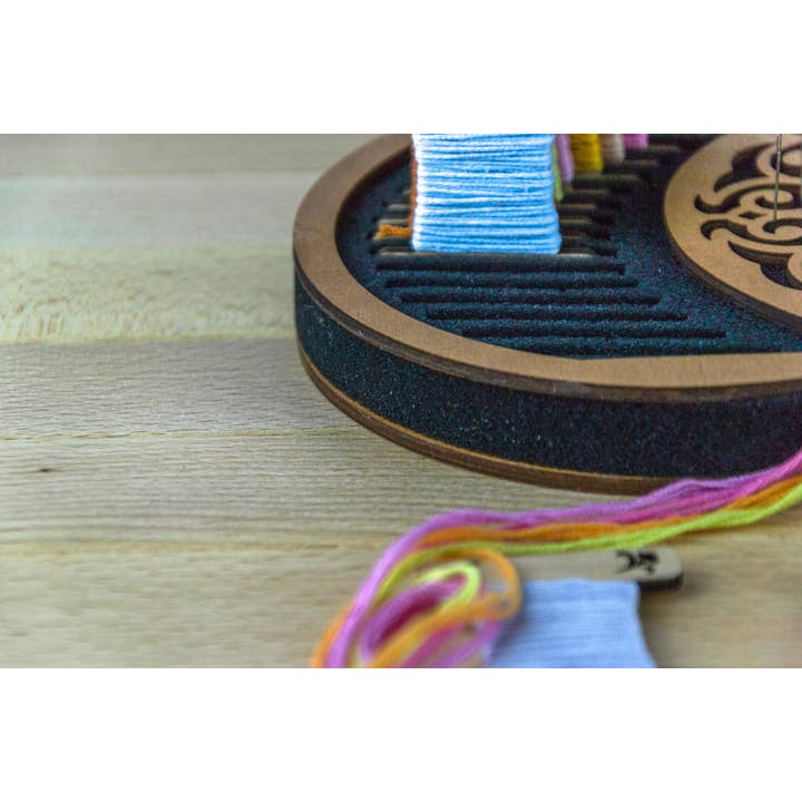 Embroidery craft - Wholesale Craft Supplies - PB-018-img-4 Foam stand for wooden, acrylic and other bobbins (spools) thickness 3mm3