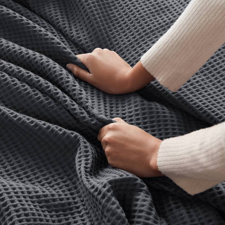 Olliix - Wholesale Bedding Blanket - Soft Cotton Waffle Weave Blanket, Dark Grey6