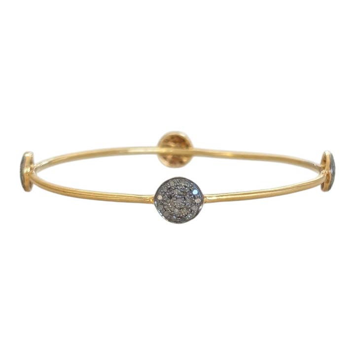 SOLDES — Bracelet jonc fin en vermeil serti de diamants et rhodium foncé pour la vente par Saraswati Imports