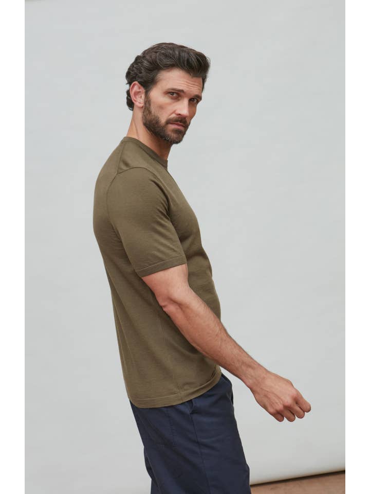 Paul James Knitwear – wholesale T-shirt – men's – Mens Superfine Merino Wool Knitted T-Shirt4