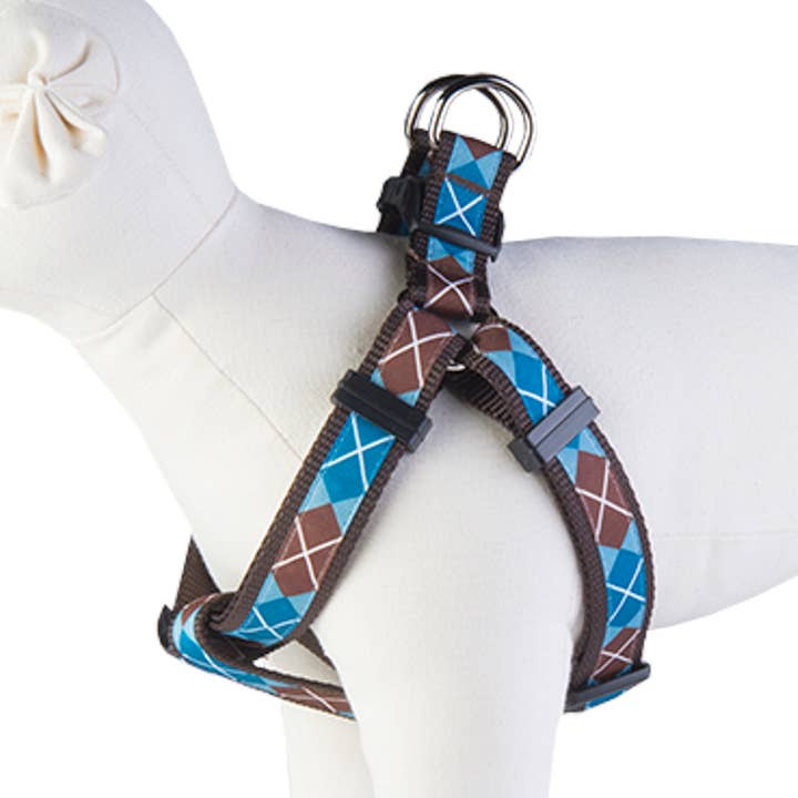 Harnais pour chien cône de neige en chocolat pour la vente par Paw Paws USA