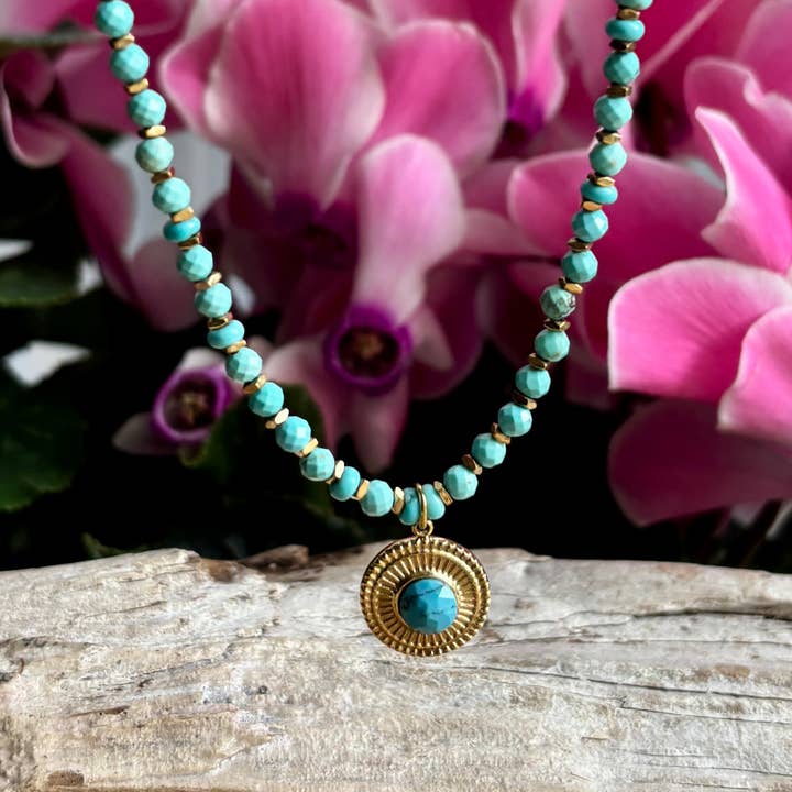 Collana con Perline Turchesi Placcata in Oro 18ct per la vendita all'ingrosso da parte di Ocean Ripples