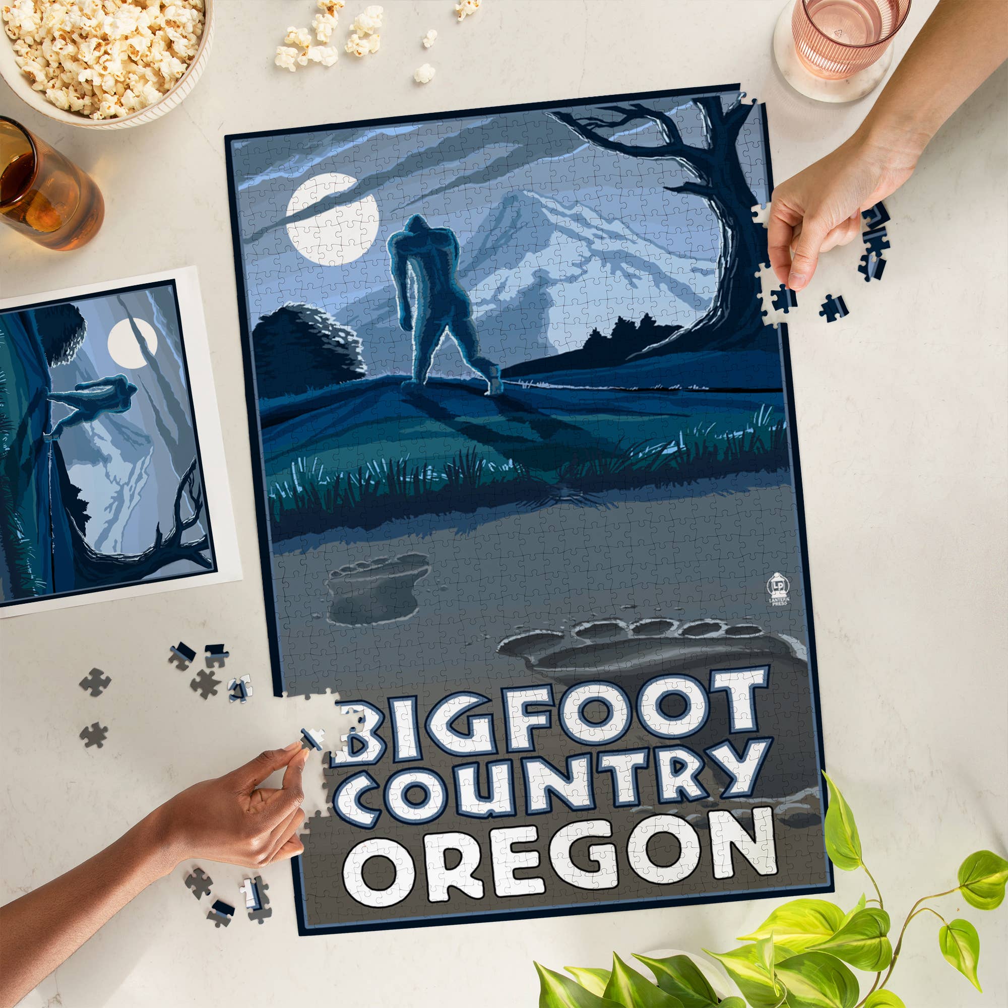 Lantern Press - Wholesale Puzzle - Adult - 1000 PIECE PUZZLE Oregon Bigfoot Country1