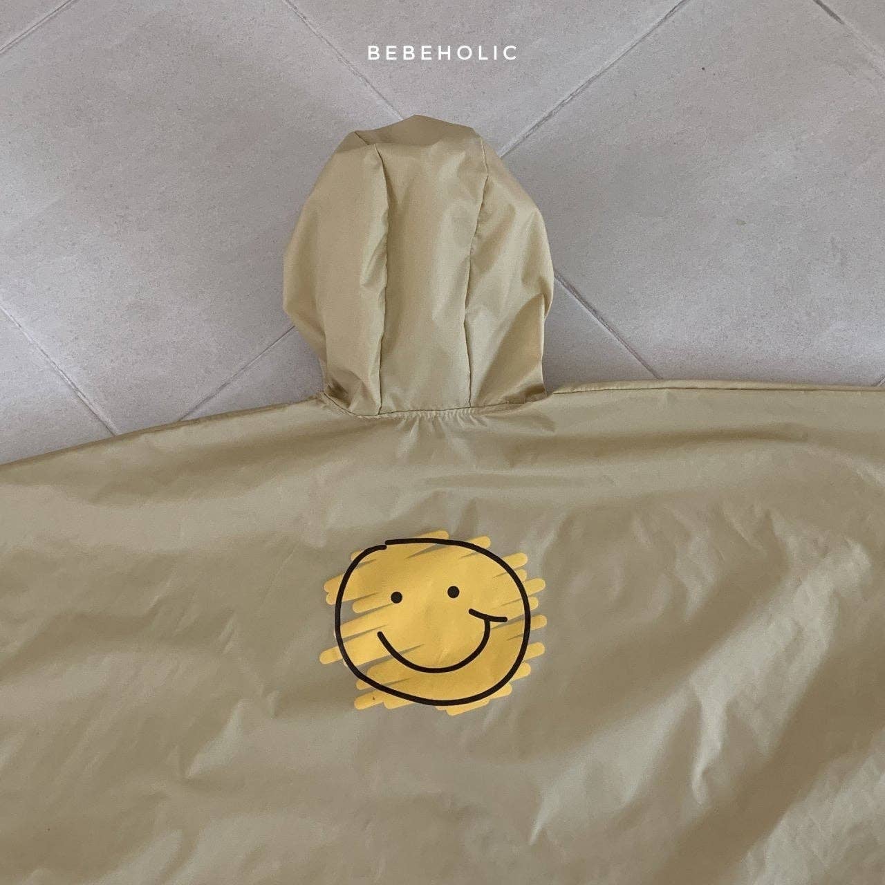 Cozy Kidz - Wholesale Raincoat - Kids - Smiley Raincoat 6m-24m - The cheerful rain poncho for little explorers5