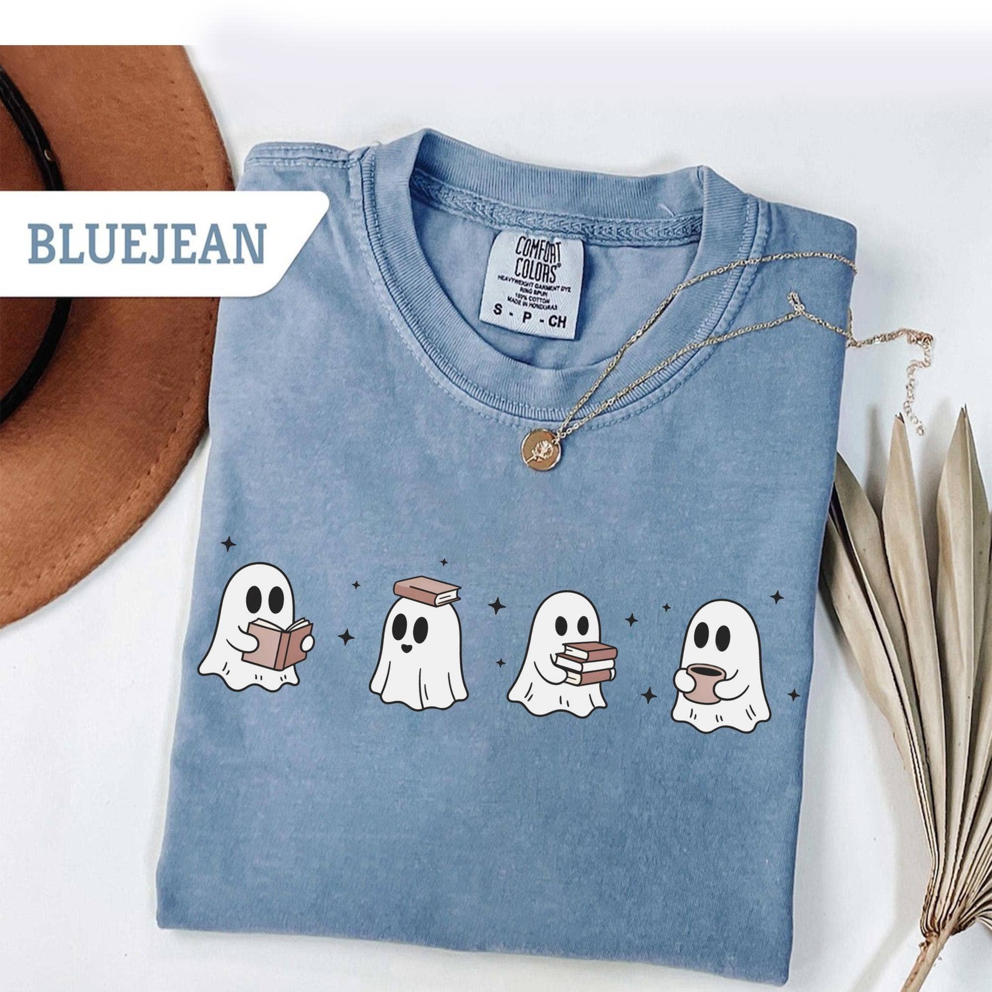 Glaime - Vendita all'ingrosso Maglietta stampata - Donna - Maglietta Fantasma da Lettura, Maglietta di Halloween di Comfort Colors®1