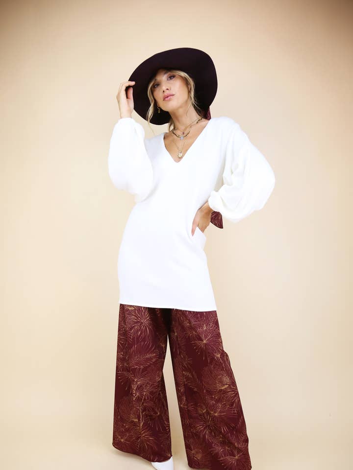 A3035 V-SHAPED MAXILION for wholesale by Moqette