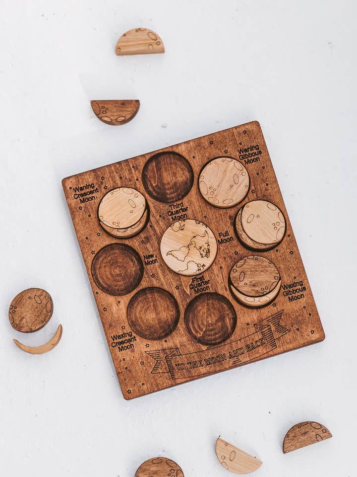 Moon phases calendar, Wooden Montessori for wholesale by Woodinout