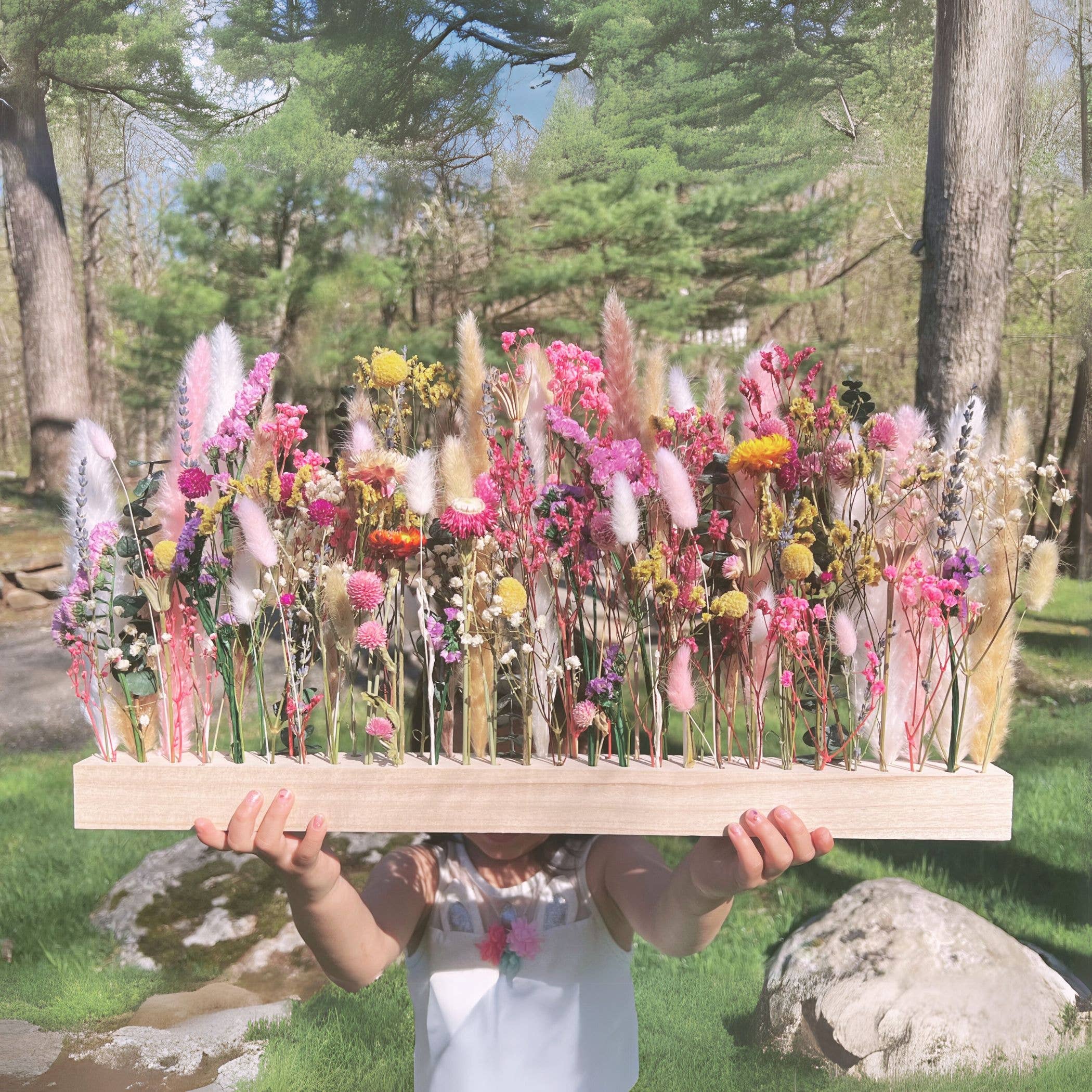 Petal And Press - Wholesale Dried/Pressed Flowers - Dried Flowers Bouquet with Wood Bar, Wooden vase4