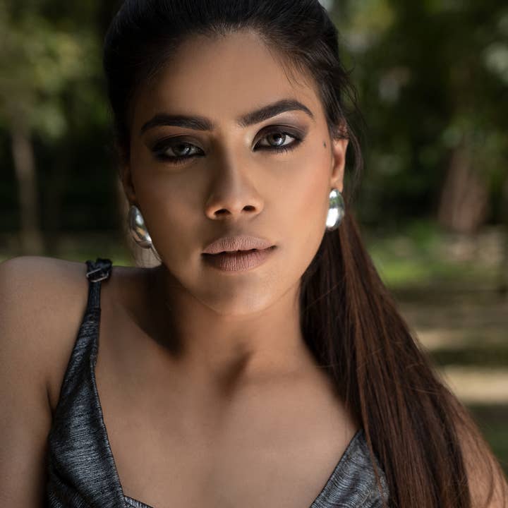 DIORA - Wholesale Stud/Post Earrings - Gold Chunky Studs | Silver Statement Earrings | Jewelry Gift8