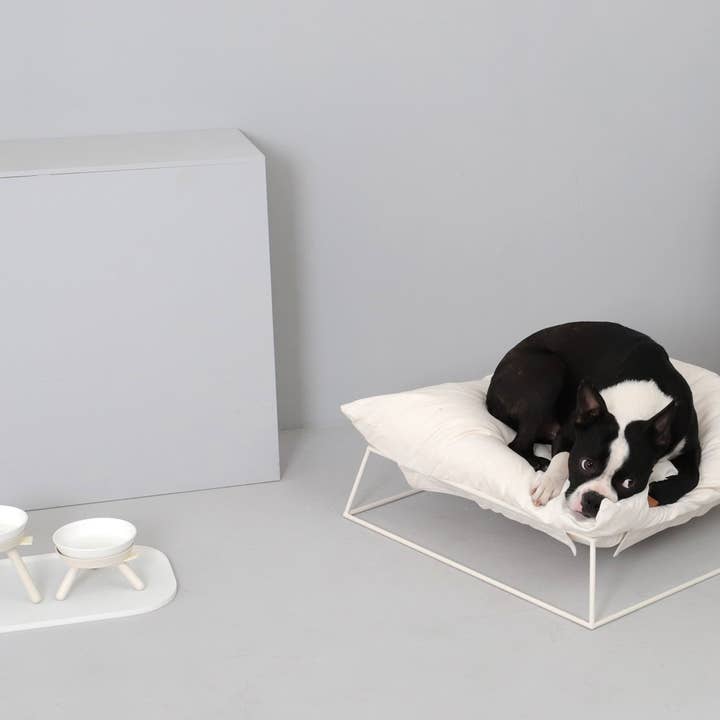 Pets So Good - Wholesale Pet Bowl - Cat/Dog - Oreo Elevated Pet Feeder Table. White . Tall8