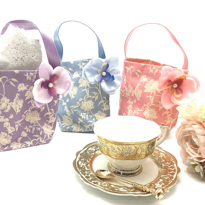 All Little Cute Things - Wholesale Gift Bag - Elegant Party Gifts, Orchid Handbag Purse, Tea Spoon Napkin 3