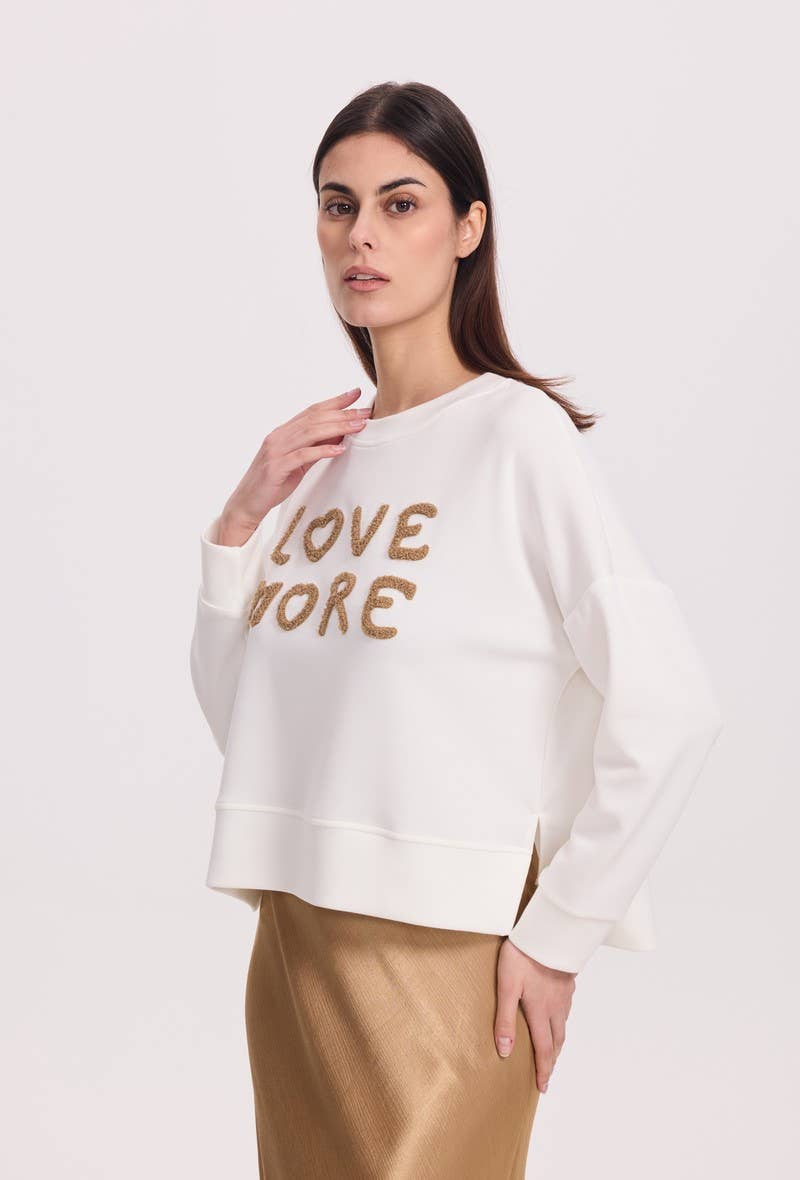 Beige Sweatshirt with embroidered message for wholesale on Faire1