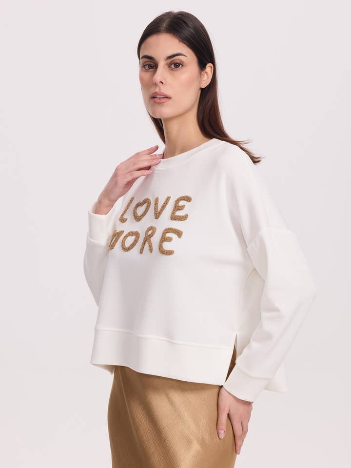 Beige Sweatshirt with embroidered message for wholesale on Faire1