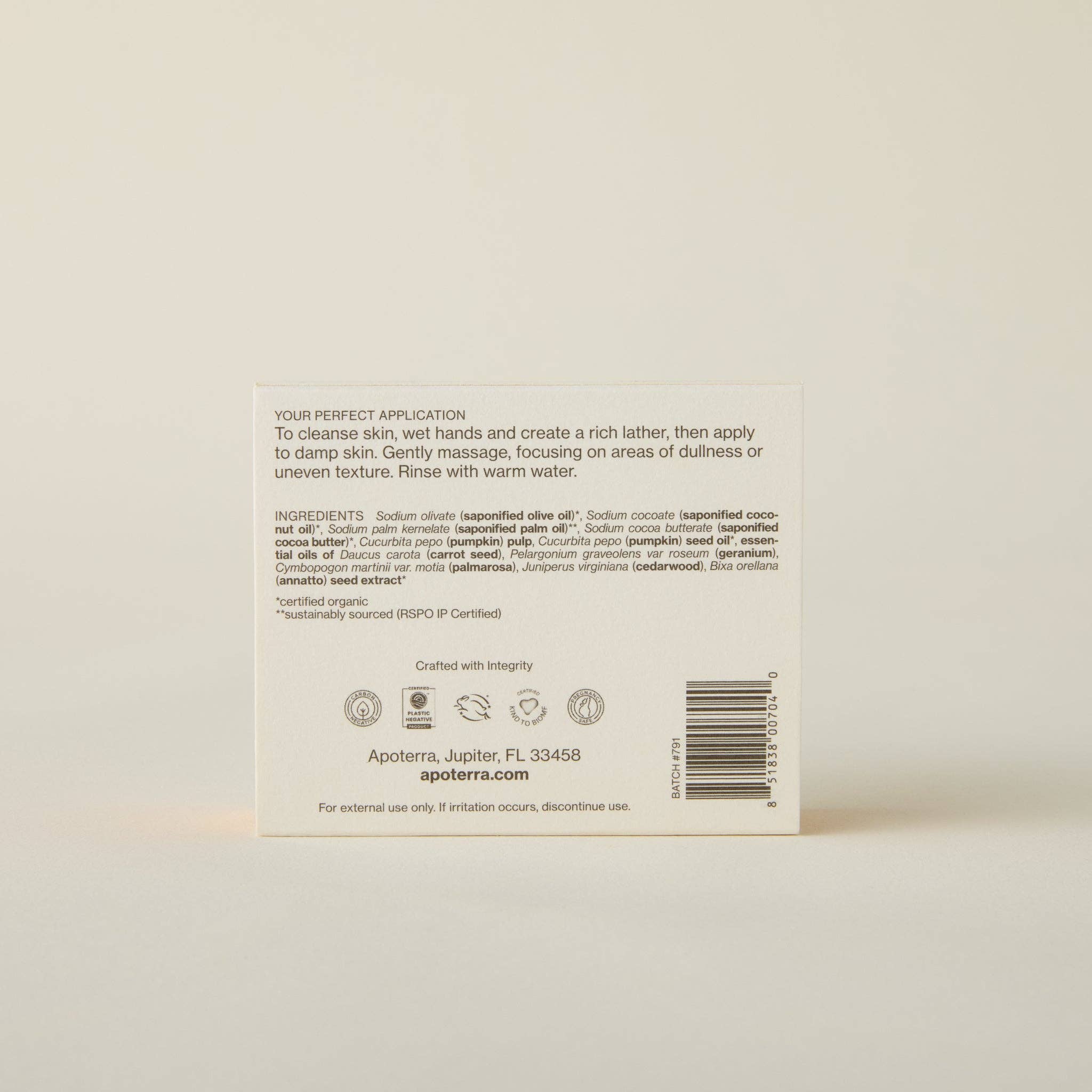 Apoterra - Wholesale Facial Cleanser - Pumpkin + Wild Carrot Complexion Soap10