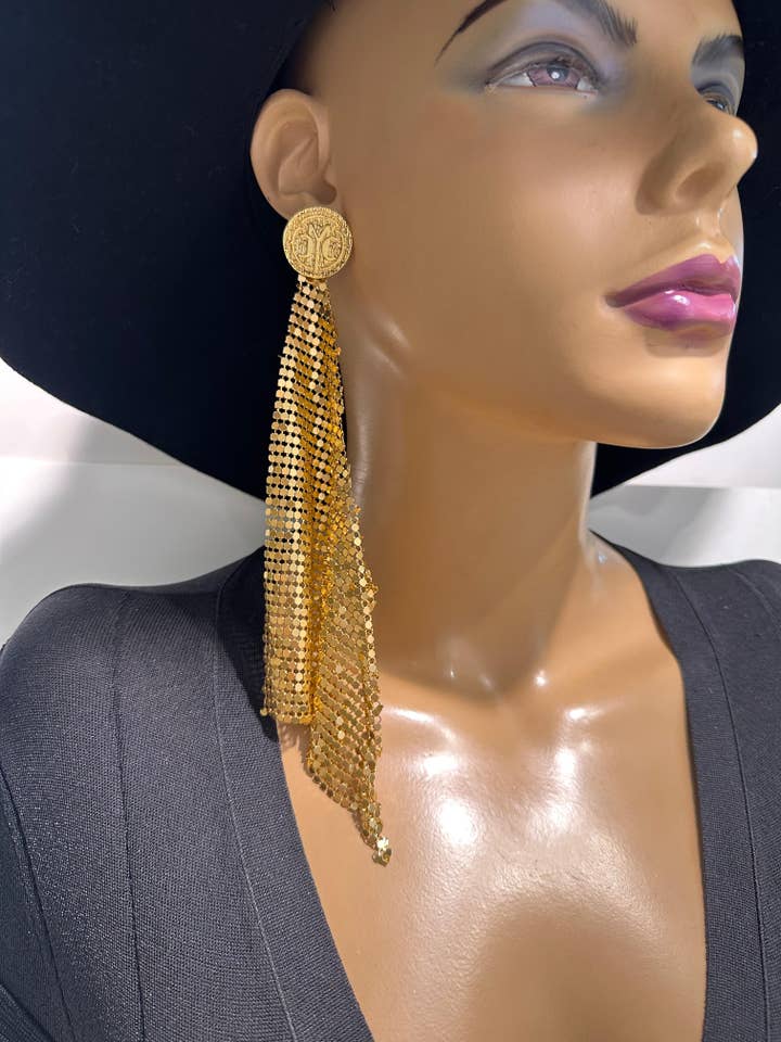 Langkettige Quastenohrringe für den Großhandel von BUBU BY TEKIN SHOP