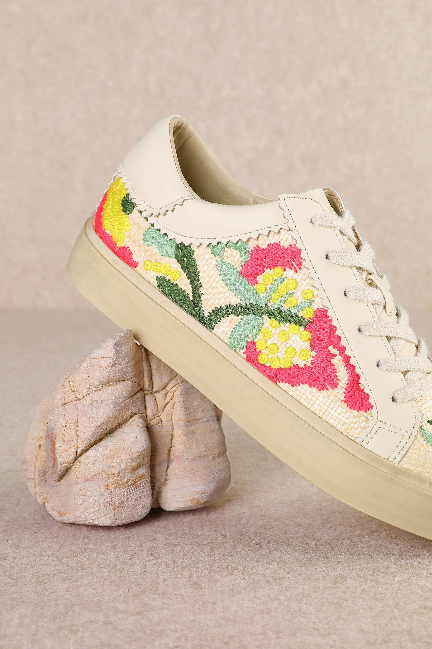 Mis Jes - Wholesale Lifestyle Sneakers - Women's - MX-GABY24