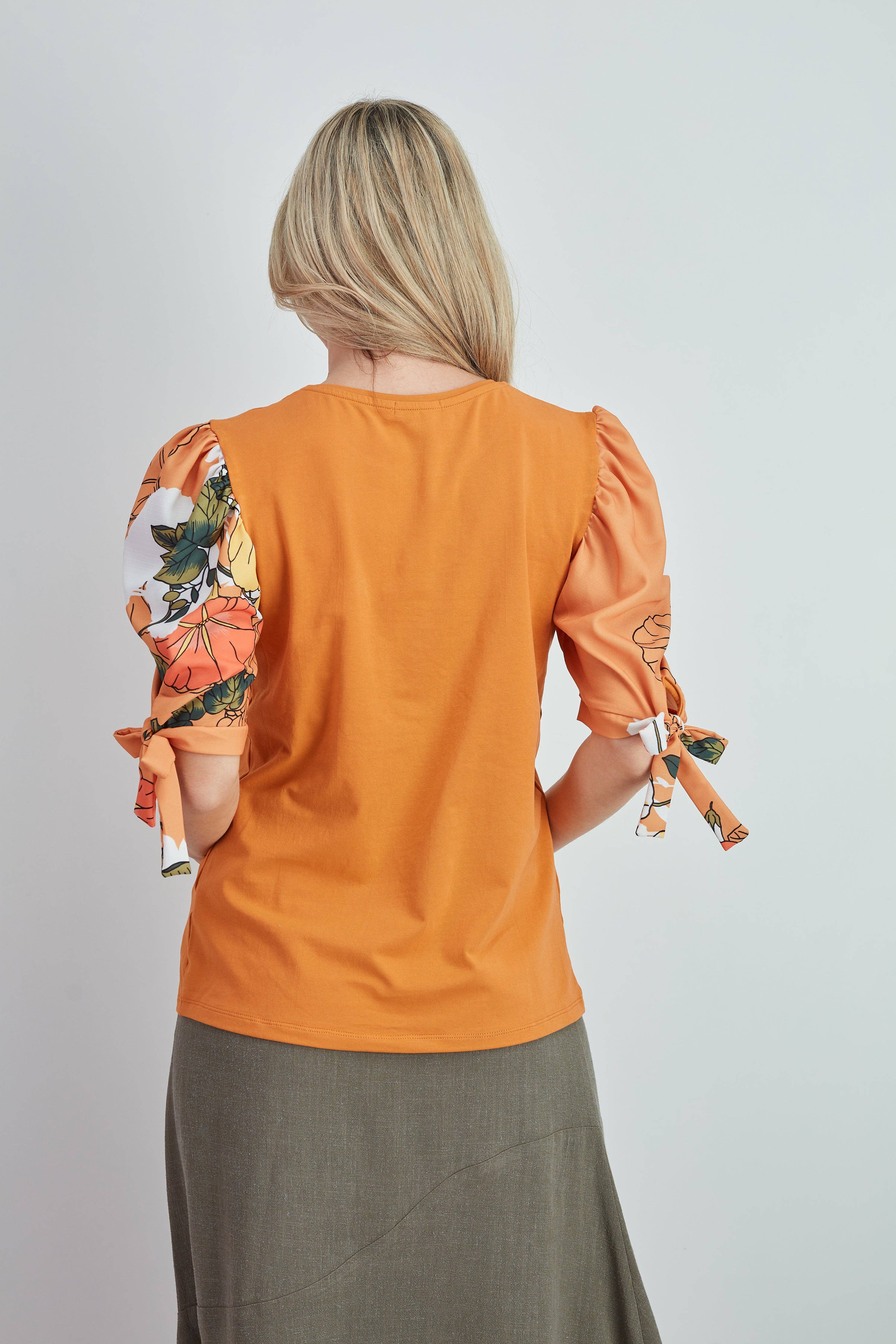 GUIMANOS – Großhandel Bluse – Damen – Bedrucktes ärmelloses T-Shirt2