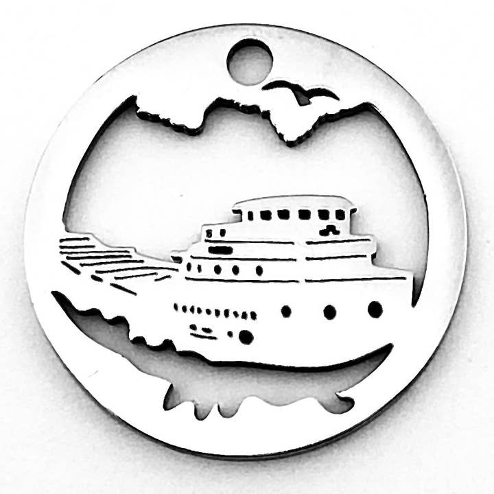 Pendentif en verre de plage de cargo des Grands Lacs pour la vente par Be Inspired UP