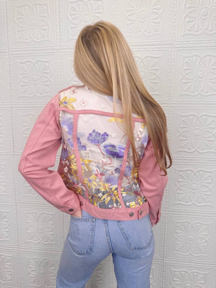 Veste en Jean Dentelle Alba pour la vente par River Rose