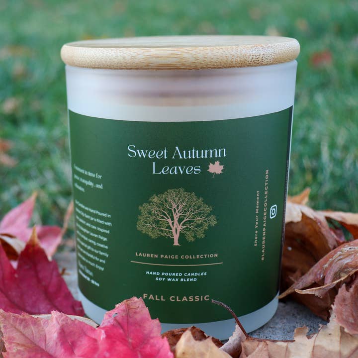 Sweet Autumn... | Collezione autunnale | Candela in cera di soia | 12 oz. per la vendita all'ingrosso da parte di Lauren Paige Collection