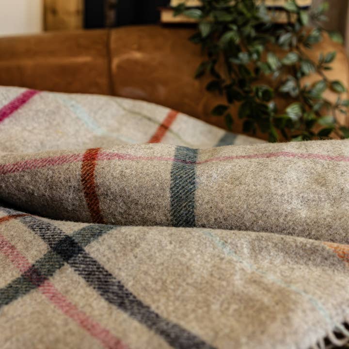 Ecuadane - Wholesale Throw Blanket - Luxury Mohair Cashmere Throw Hypoallergenic Throw Blanket
