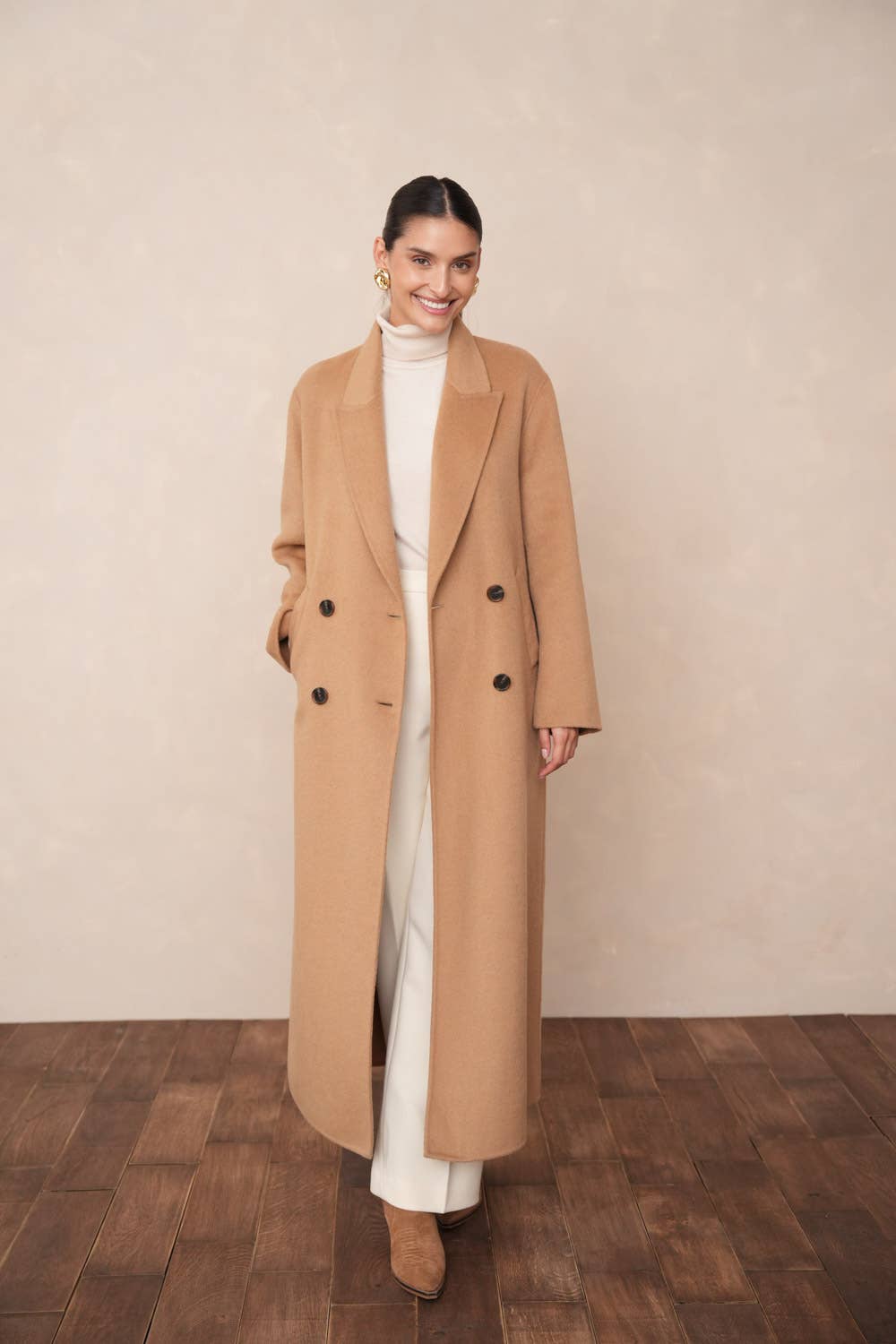 Attentif Paris – Großhandel Mantel - Damen – Extra langer, handgenähter Oversize-Mantel aus Wollmischung27