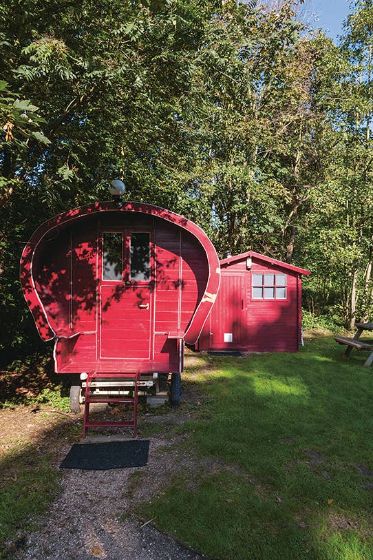 Schiffer Publishing - Wholesale Nature & Outdoors Book - Glamping: Glamorous Camping in the Great Outdoors5