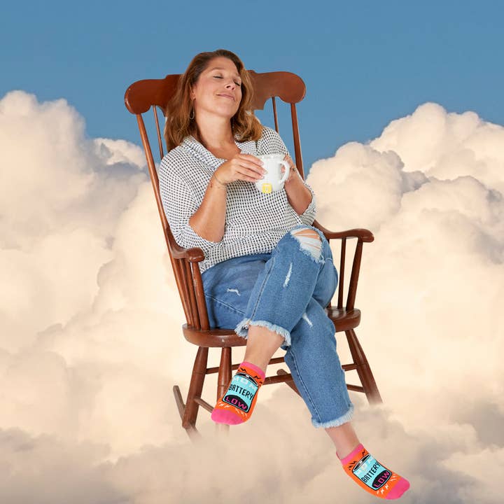 Incognito – wholesale Socks – Unisex – Mom Battery Sneaker Socks S/M - NEW!6