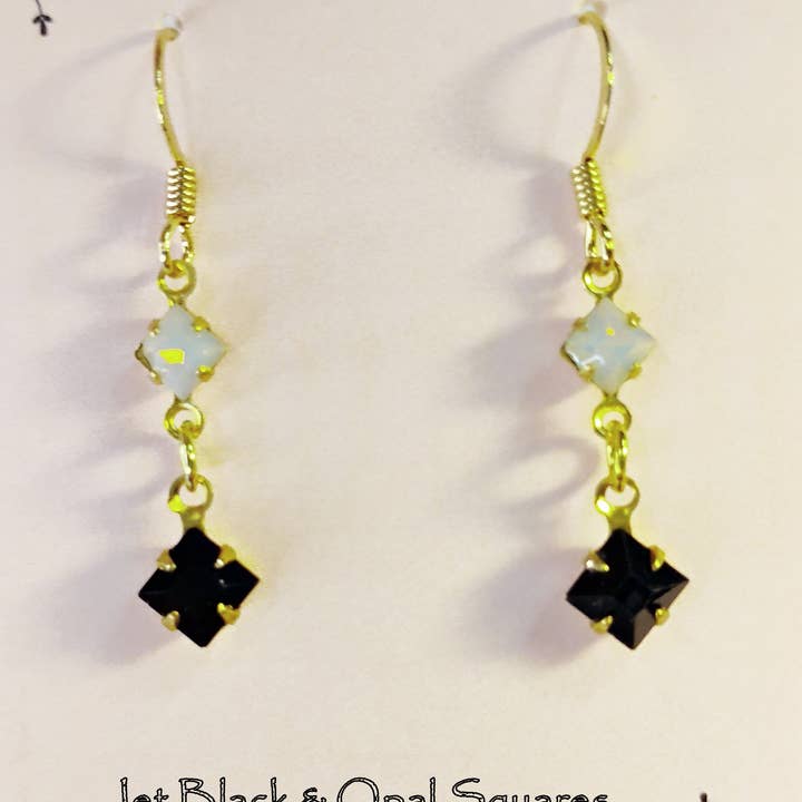 1889 Products - Wholesale Dangle Earrings - 1889 Jewelry Vintage Rhinestone Earrings - Assorted Small