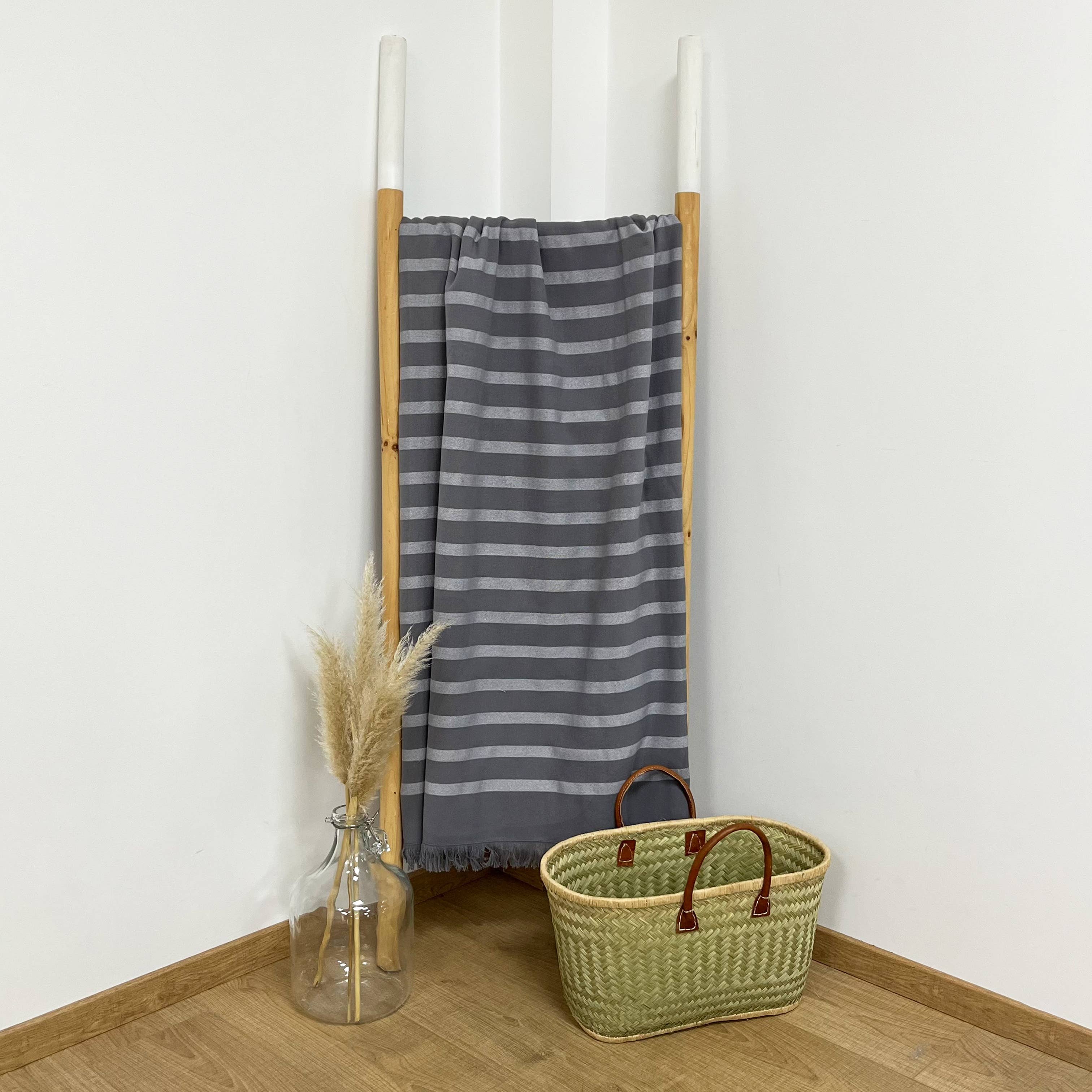 Le comptoir de la plage – Toalha de praia por atacado – Toalha Alanya em algodão forrada com esponja 90x160 ou 140x18014