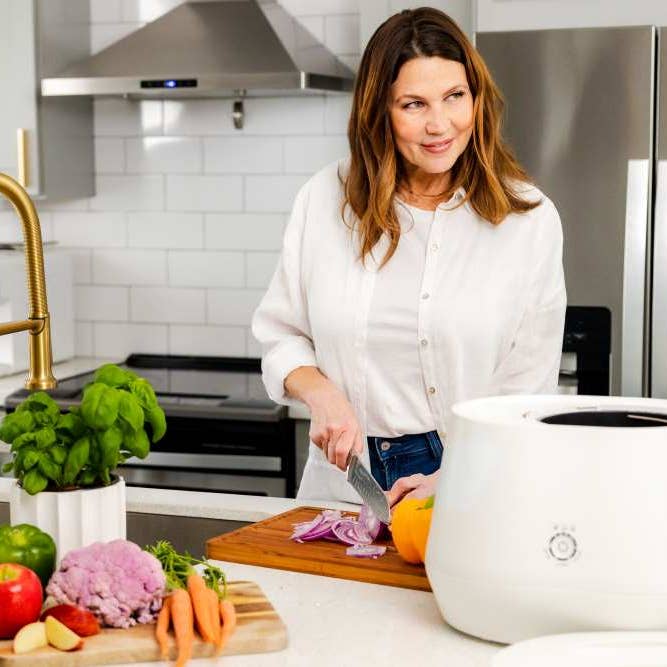 e-Comas – wholesale Kitchen appliance – LOMI - the World’s first Smart Waste appliance!13