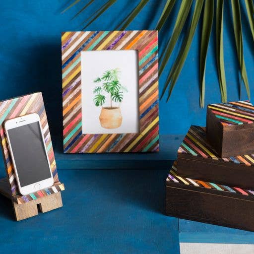 Matr Boomie Fair Trade - Wholesale Phone/Tablet Stand - Banka Mundi Phone Stand for Desk - Handcrafted Wood, Bone2