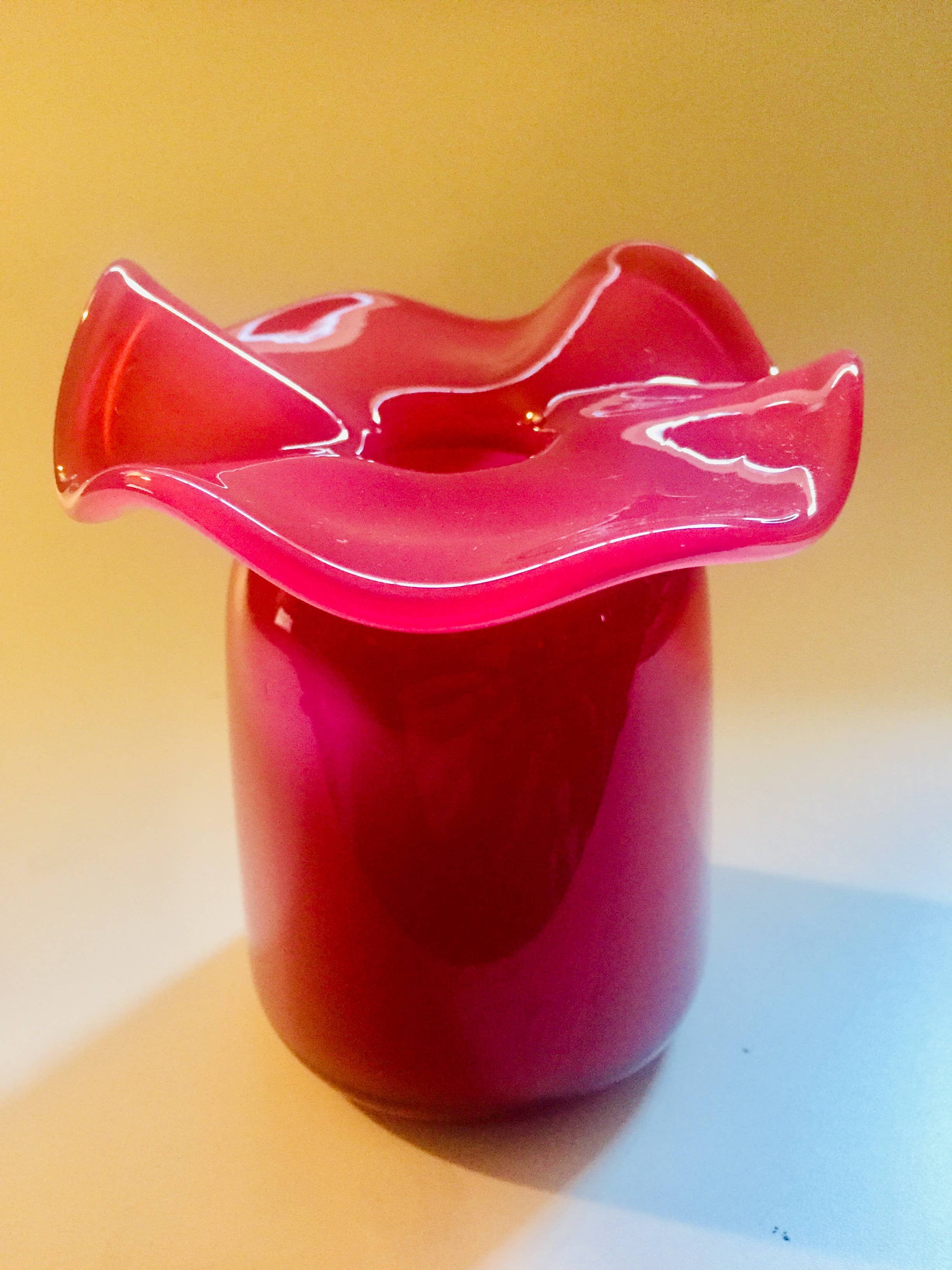 Terraglassworks - Wholesale Vase - Ruffle Bud vase10