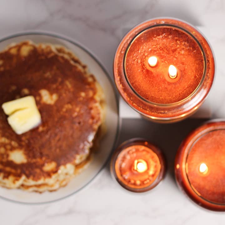A Cheerful Giver - Vendita all'ingrosso Candela in vasetto - Cheerful Candle (16 once) — Pancake allo sciroppo d'acero