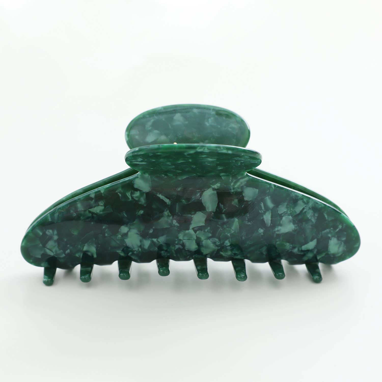 Evergreen Pine | Assorted Large Claw Clips for wholesale on Faire7