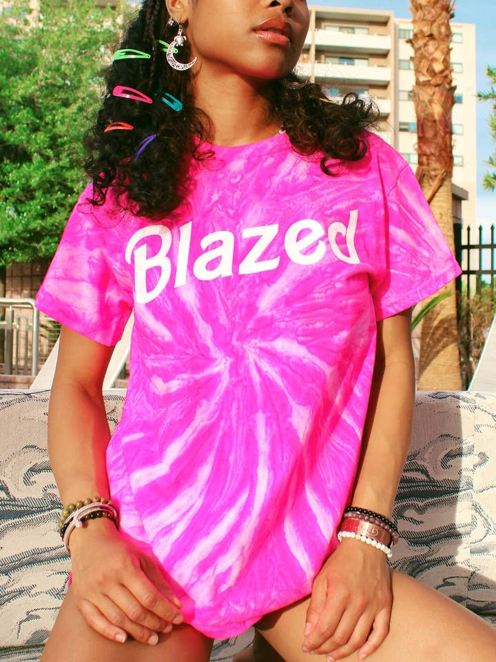 Blazzed Tie Dye T-shirt för wholesale av Cabin 7 Originals