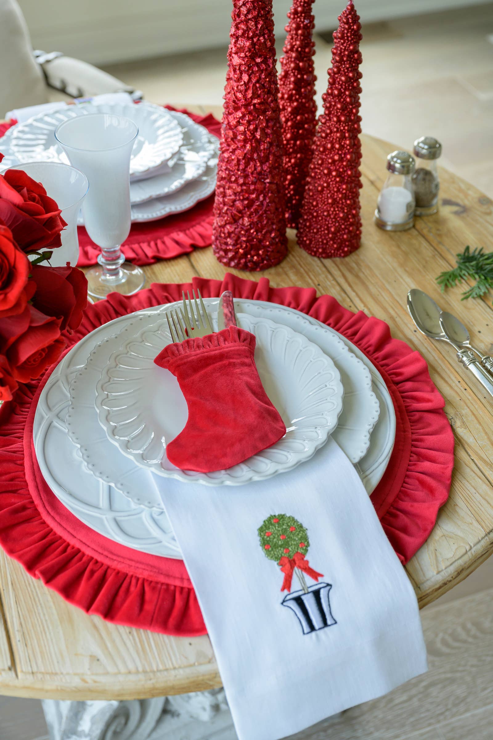 Arte Italica & Crown Linen Designs - Wholesale Tea Towel - Holiday Topiary Towel - New Christmas/Holiday2