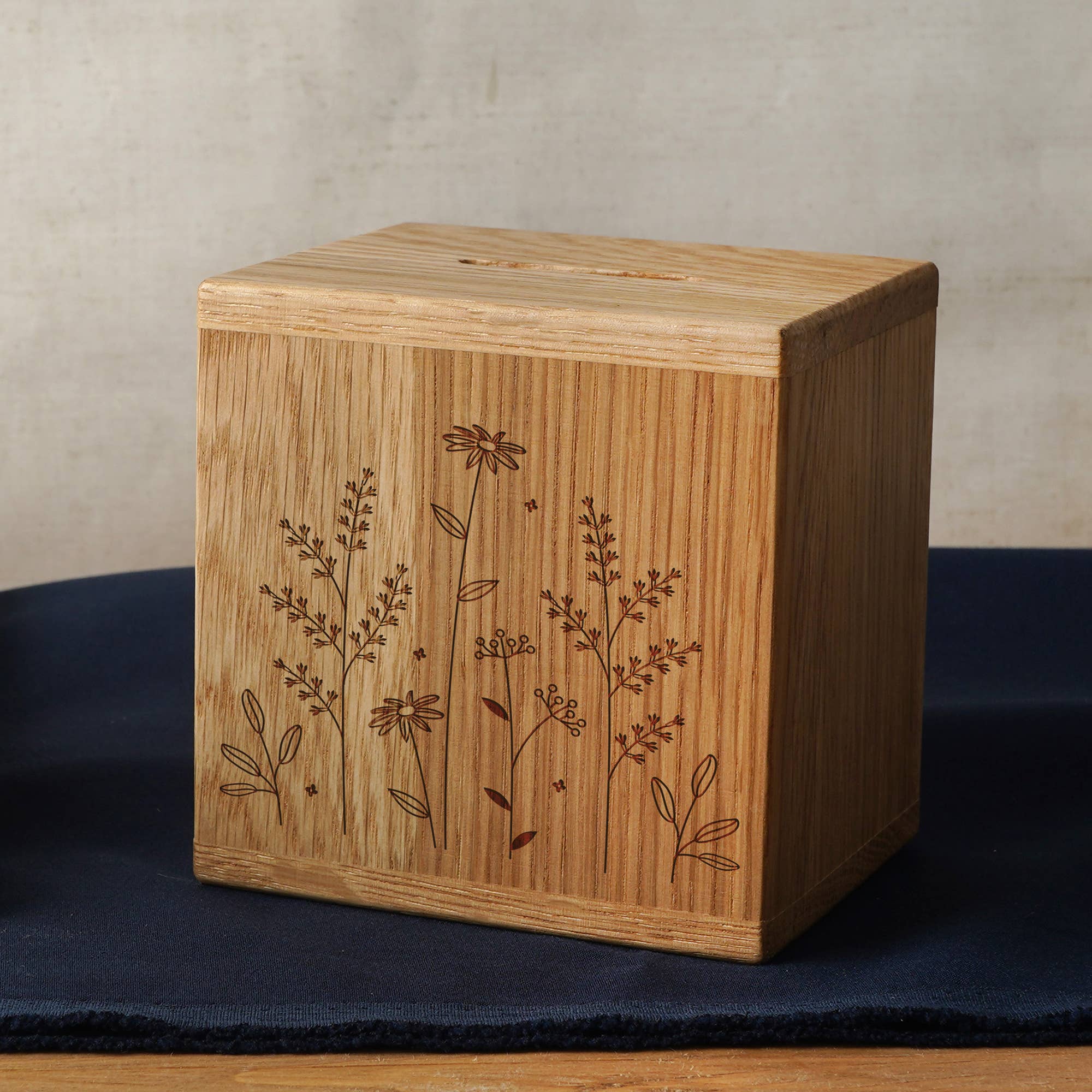 CGB Giftware – wholesale Money/piggy bank – Send With Love Floral Oak Money Box0