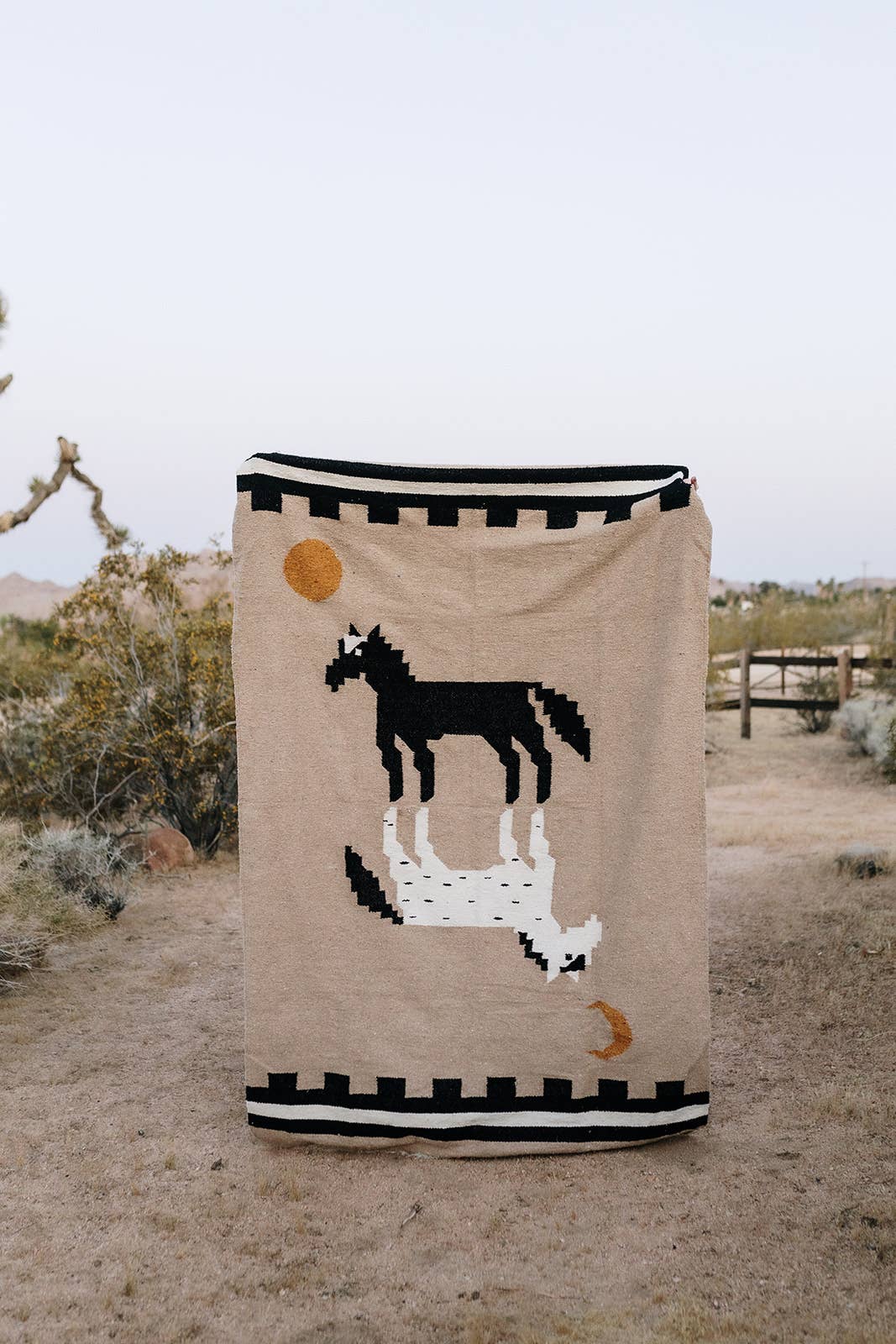 Tribe and True - Wholesale Throw Blanket - Wild Harmony // Handwoven Blanket