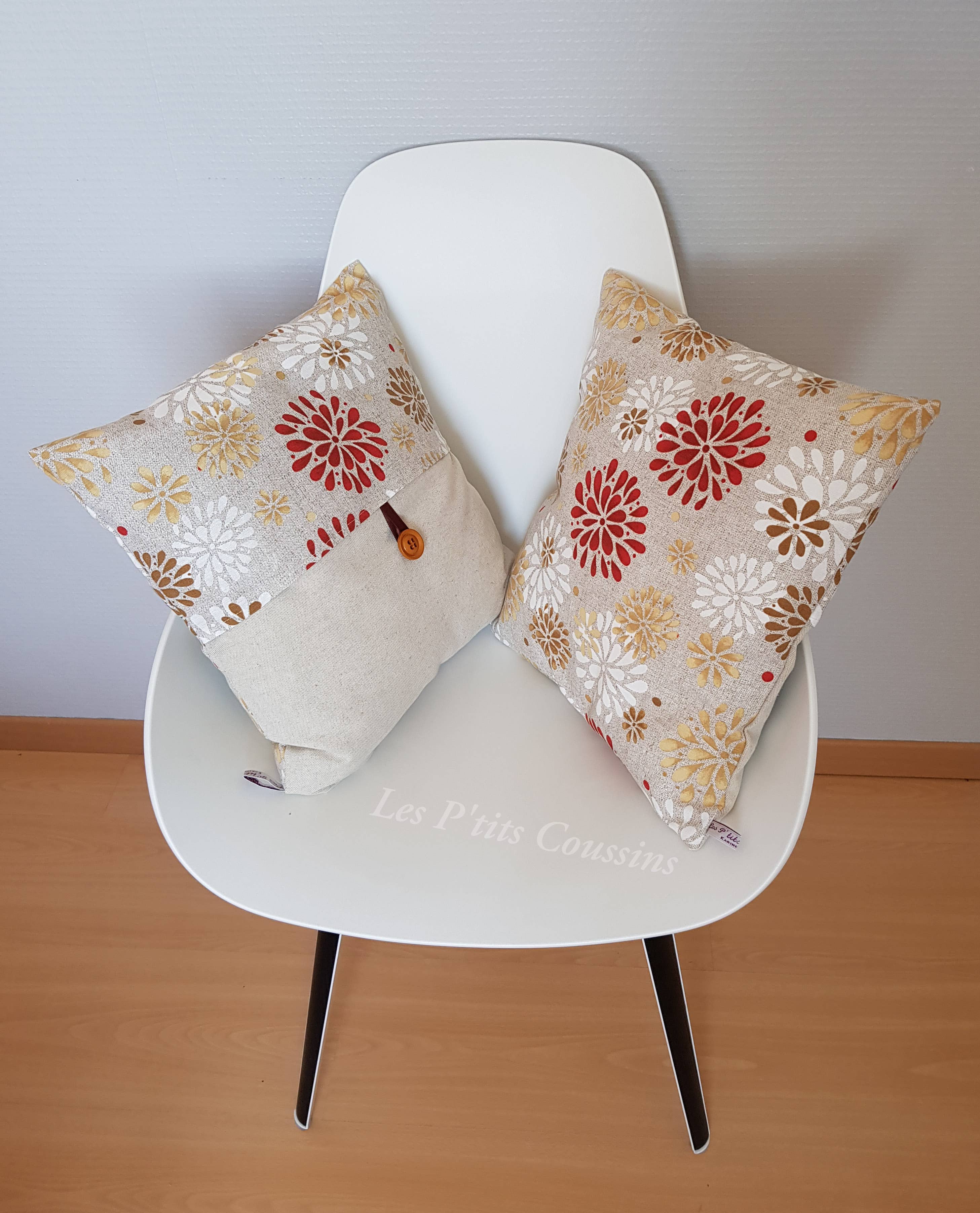 Les P'tits Coussins – wholesale Dekorativ kudde – Dekorativ kudde med rosetter och blommor3