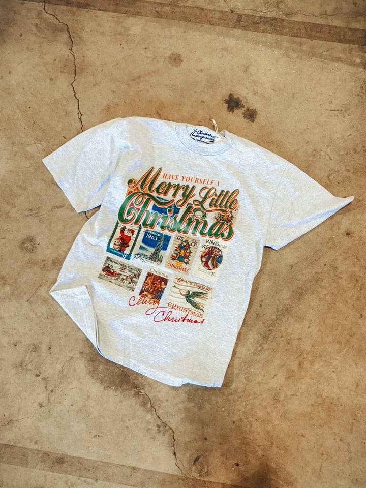 Hav en glædelig jul, Stamps Boxy Cotton T-Shirt for engroshandel hos The Clandestine Underground